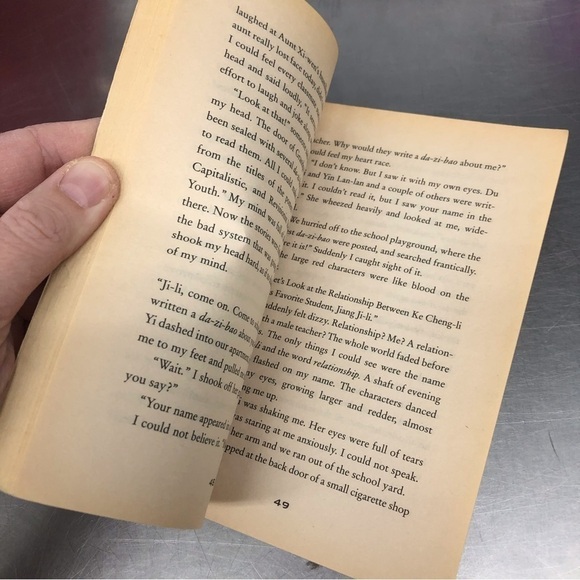 Red Scarf Girl by: Li Jiang, paperback book - Picture 4 of 5